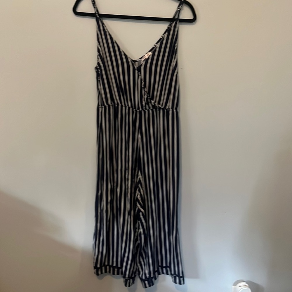 Jump suit